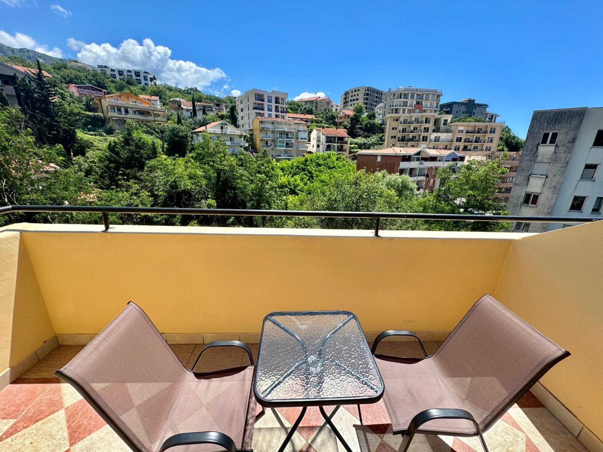 For-A Apartmani Bečići Buitenkant foto
